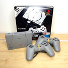 Sony PlayStation Classic MINI Console ORIGINALE con 2 Controller e SCATOLA