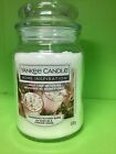 Yankee Candle Candele Profumate Giara in Vetro gr. 538  Candy Cane Milkshake