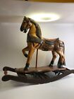 Cavallo con Ruote in Legno Decorato Cavallino Bambini Design Arredo a dondolo