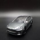 Tesla Modello X SUV Raro 1:64 IN Scala Limitata da Collezione Diorama Modellino