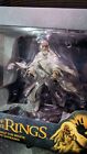 LORD OF THE RINGS GALLERY GANDALF DLX PVC STATUE.