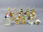 Bottiglie mignon lotto bevande alcoliche da collezione esposizione in vetro