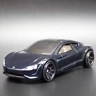 2024 24 Tesla Roadster Raro 1:64 Scala da Collezione Diorama Modellino