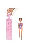 Barbie - Color Reveal Beach, Bambola Cambia Colore con 7 Sorprese a Tema Spiaggia e Tanti Accessori, Giocattolo per Bambini 3+Anni, GTR95