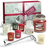 Yankee Candle confezione regalo | 8 candele profumate, portacandele, taglia-stoppino e paralume Illuma-Lid | Set di candele natalizie da 11 pezzi | Regalo perfetto per le donne